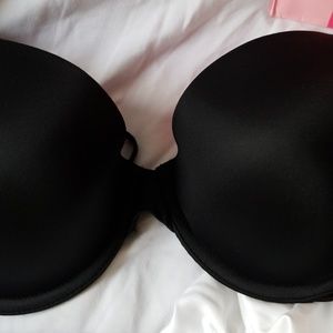 NWOT PINK Brand new Black bra 34C